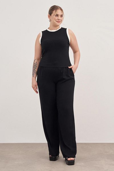 MYLİNE Contrast Sleeveless Top