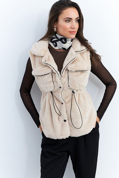 Cool & Sexy Women's Vanilla Colored Faux Fur Pocket Vest - Mk66