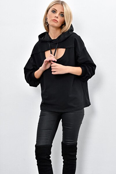 Cool & Sexy Dámská černá mikina s kapucí a okénkem na přední straně Yİ1669