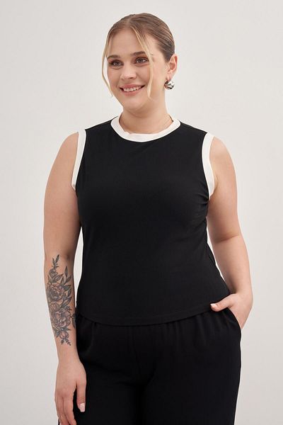 MYLİNE Contrast Sleeveless Top