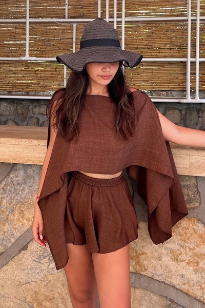 World Fashion Trends Linen Suit Shorts and Blouse with Shoulder Detail