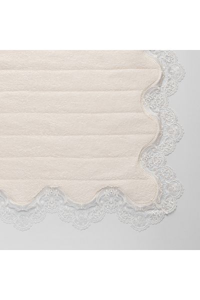 Gül Güler Lace Foot Towel Pearl