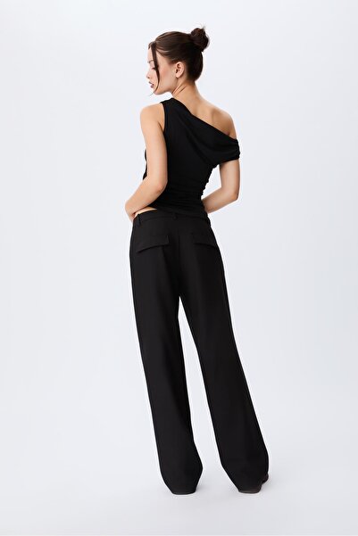 Stradivarius Fabric Trousers with Pockets
