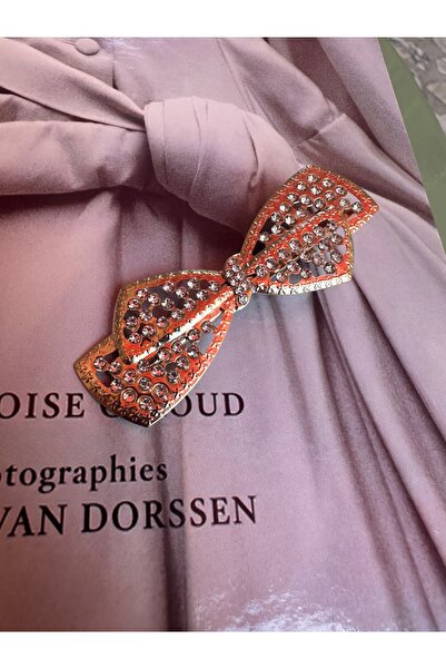 Milena Designer Store إبزيم على شكل فيونكة مرصعة بالأحجار من ميلينا اسطنبول