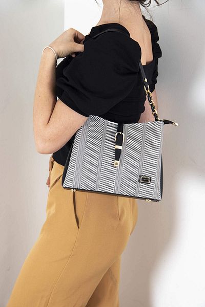 Silver Polo WOMEN'S BAG/SKIN LEATHERSilver Polo BLACK WHITE Shoulder Bag