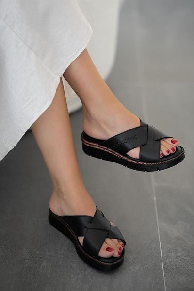 Parponi Prague Women's Genuine Leather Slippers Black