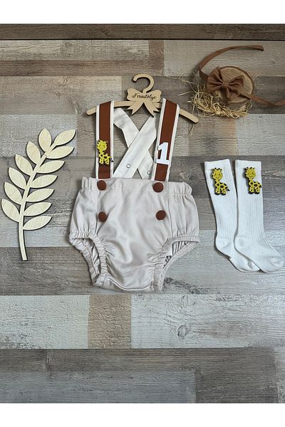 Feriatolye Safari Concept with Giraffe Figure 1 Year Birthday