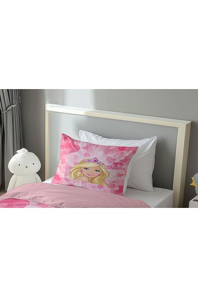 Şen Dekorasyon Barbi and Hearts Children's Pillow Case