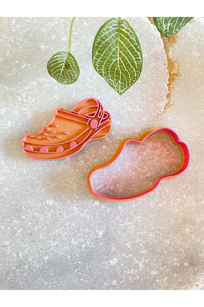 By Selen Suyolcu Crocks Cookie Stamp and Cutter