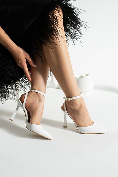 pasyone Stiletto alb pentru femei cu toc subțire