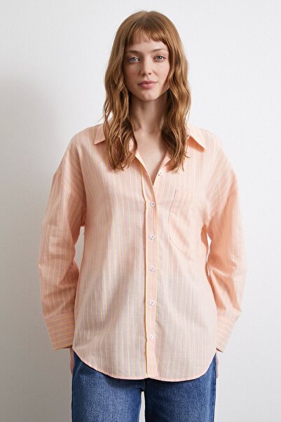 TRENDQUEL فيلامينجي قميص مخطط بودرة