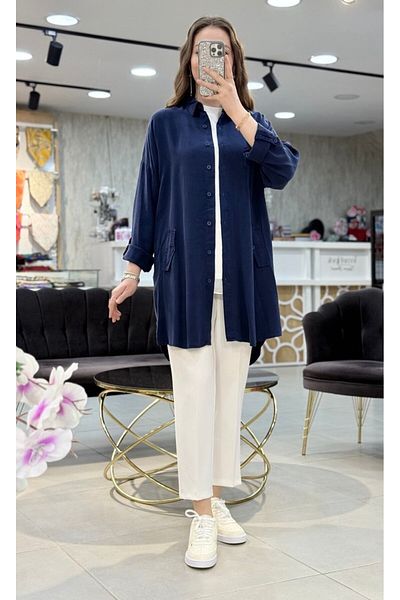 Magazin Oversize Tunic with Folded Sleeves