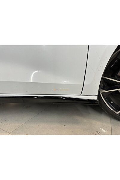 NamTuning Audi A3 Sline Marşpiyel Yan Ek 2022 sonrası Boyasız Mat Siyah