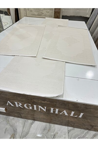 Kumru Üçlü Yatak Odası Halısı Beyaz Renk Kumru ARGIN HALI