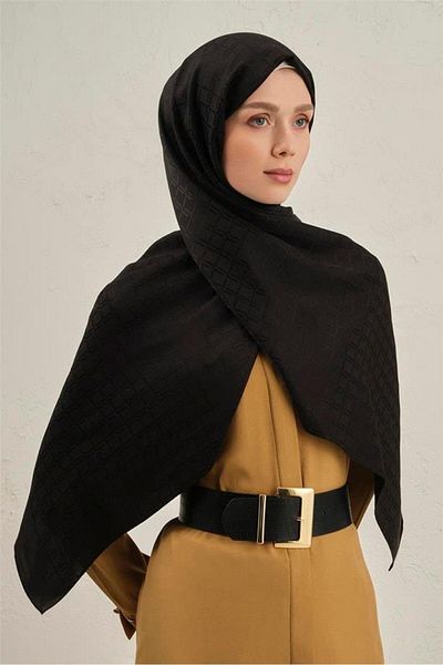 Armine Cotton Floss Shawl 2 01