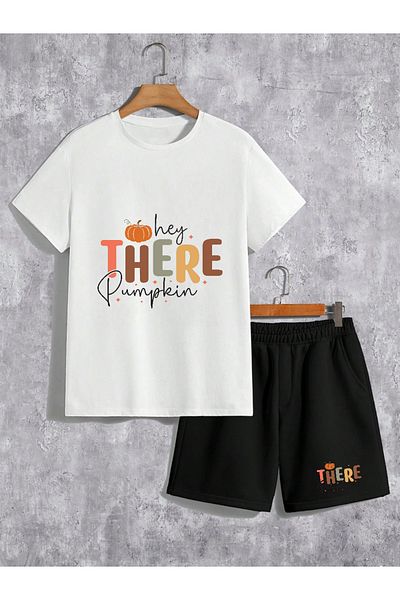 Frisson تي شيرت / شورت مريح برقبة دائرية من القطن الأبيض للجنسين مطبوع عليه "There"