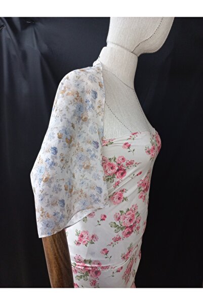 es moda shop Ariane Print Chiffon Short Sleeve Shawl Off White- Blue