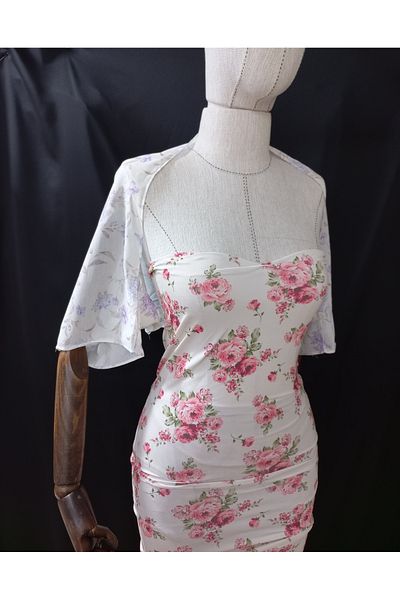es moda shop Ariane Print Chiffon Short Sleeve Shawl Off White- Blue