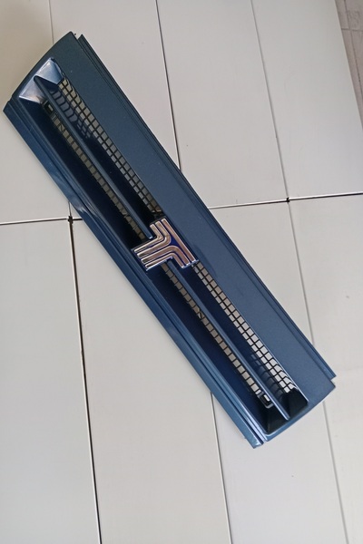 Işır Tofaş Doğan Kartal Slx Şahin S Ön Panjur 3 Bacak,Ortadan Çizgili Panjur ...