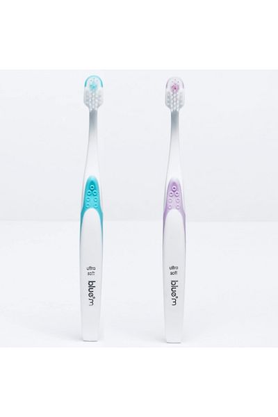 Bluem Blue®m Mint ultra-soft children's toothbrush