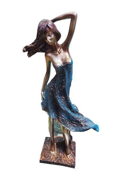 BV Statuette Woman, 40 cm, 30014TT