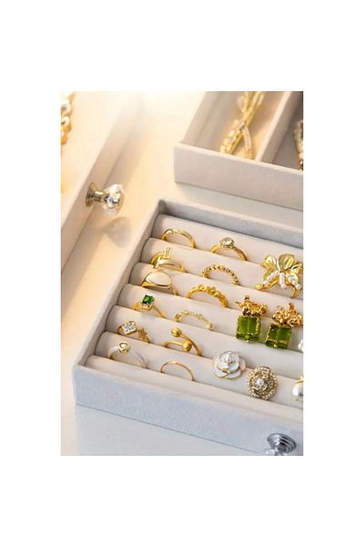 CONAHOME Three Tier Jewelry Organizer