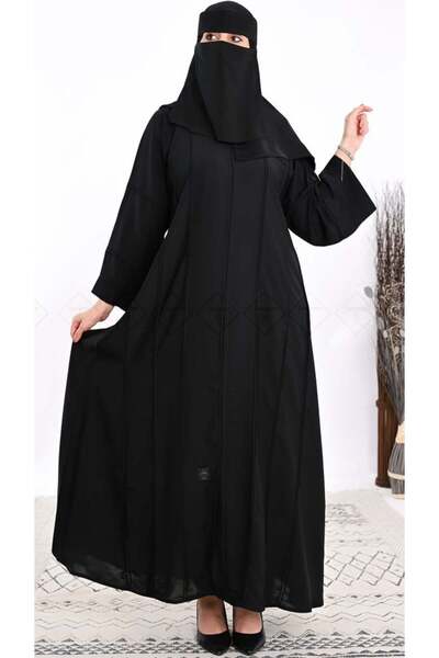 Toga Black abaya with soft silk pleats and square sleeves with a tassel