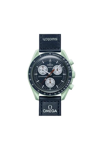 Omega Omega Swatch watch with elegant and distinctive design with accessories