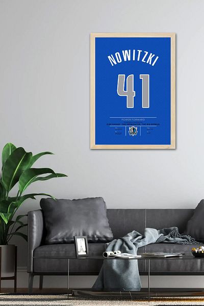 Saturn Dirk Nowitzki Jersey Framed Painting - Nba Dallas Mavericks Jersey