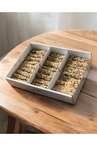 Artabel Doğal Gümüşhane Fındıklı Sarma Fındık Ezmesi Dolgulu Fındık Parçakları Kaplamalı (1 kg)
