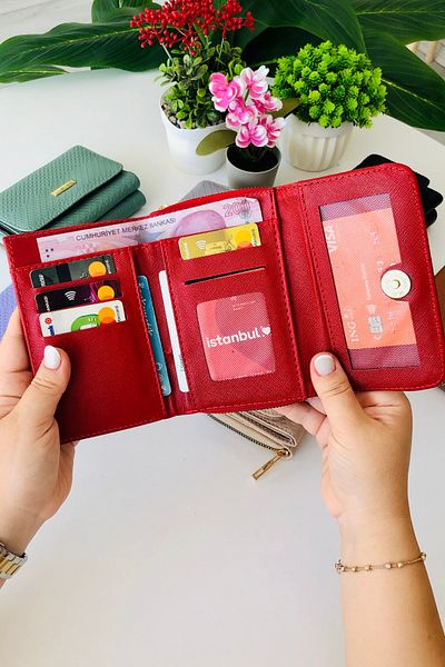 derius Paris Stylish Textured Zippered Red Women's Wallet (Vegan Leather)