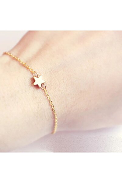 Genel Markalar Şıklığı ve Zarafeti Bir Araya Getiren Yıldız Zincir Bileklik