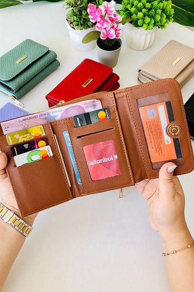 derius Paris Stylish Textured Zippered Tan Women's Wallet (Vegan Leather)