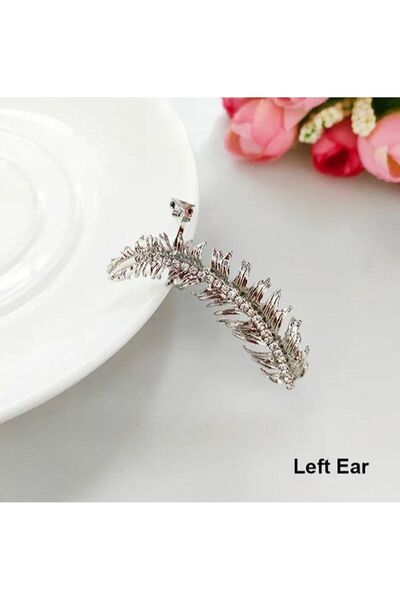 Genel Markalar Zarif Yaprak Detaylı Kıkırdak Küpe ile Şıklığınızı Tamamlayın