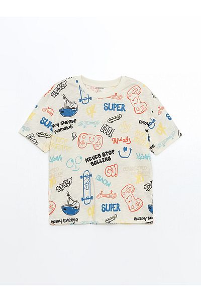 LC Waikiki Standard Pattern 100% Cotton Combed Fabric Baby Boy T-Shirt and Shorts 2-Piece Set