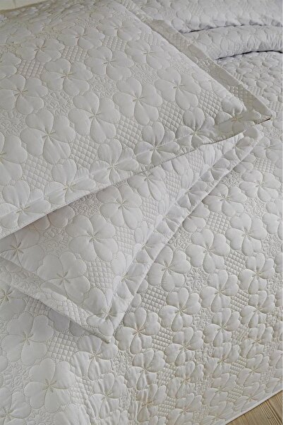 Çeyiz Diyarı Lena Kapitoneli Çift Kişilik Yatak Örtüsü 230x240 Krem