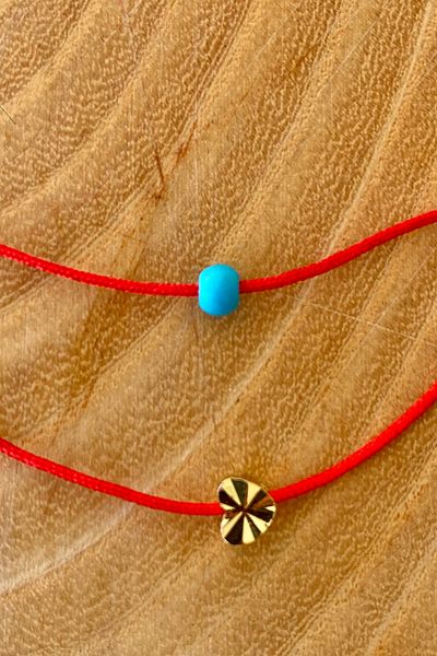 Shepidi 2-Pack Blue Bead Cutout Heart Gold Figure Red String Anklet