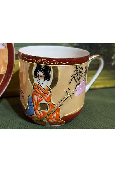 tayfuntufan antika koleksiyon Hand-Painted Japanese Turkish Coffee Cups with a Hidden Female Figure on the Eggshell-Thin Base