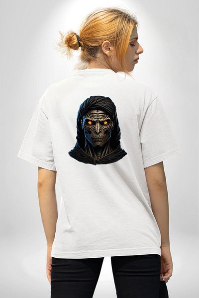 Angemiel تي شيرت Dark Halloween Gothic White Hooded Skull أبيض كبير الحجم للنساء والرجال مطبوع من الأمام والظهر