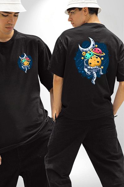 Angemiel Astronaut Carrying Planet Star Collecting Adventure Black Oversize Women Men Front and Back Printed T-Shirt