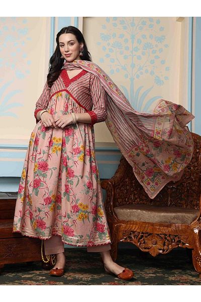 Ishin By Styli Floral Print Kurta with Trousers and Dupatta Set
