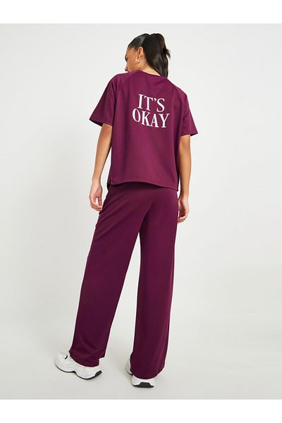 Styli Slogan Back Print Raglan Sleeves T-Shirt and Pants Co-Ords