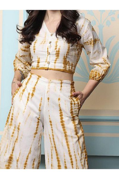 Ishin By Styli Tie and Dye Print V Neck Crop Top and Pants Co-Ords