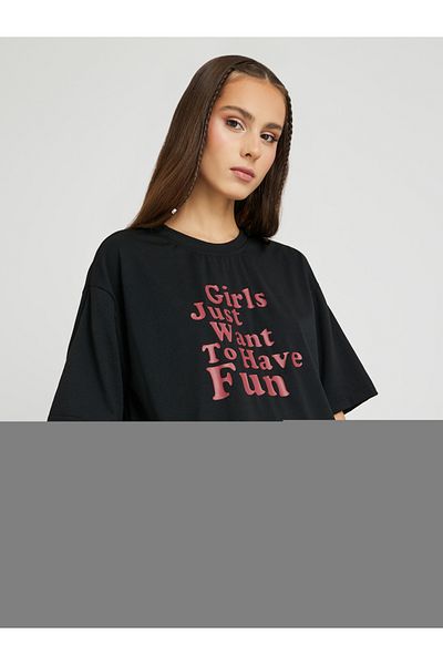 Styli Slogan Print Short Sleeve T-Shirt and Joggers Set