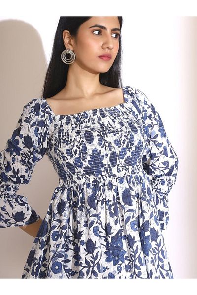 Ishin By Styli Women Floral Print Smocked Top and Pants Co-Ords