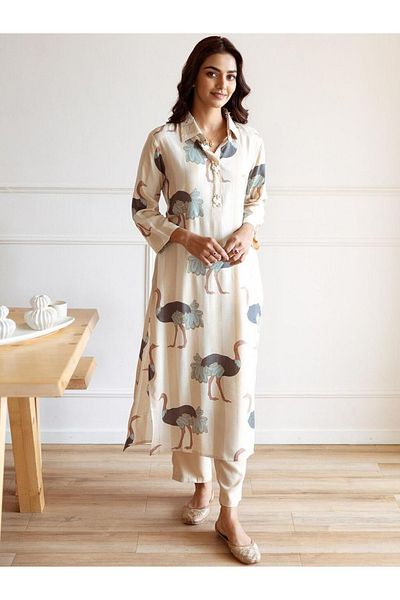 Ishin By Styli Graphic Print Collared Kurta and Trousers Set