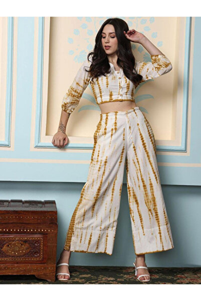 Ishin By Styli Tie and Dye Print V Neck Crop Top and Pants Co-Ords