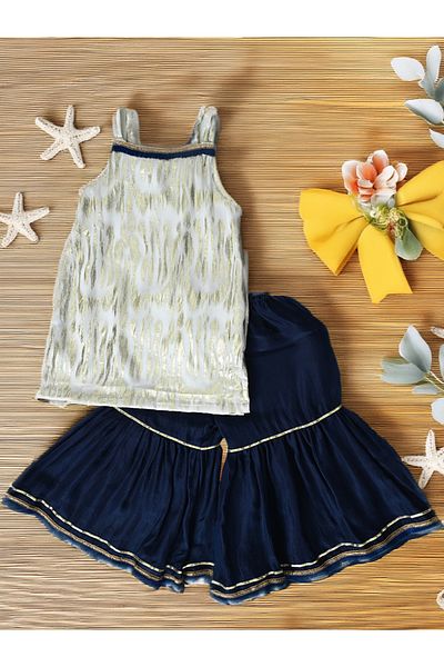 Bella Moda By Styli Printed Strappy Ethnic Top and Pants Set