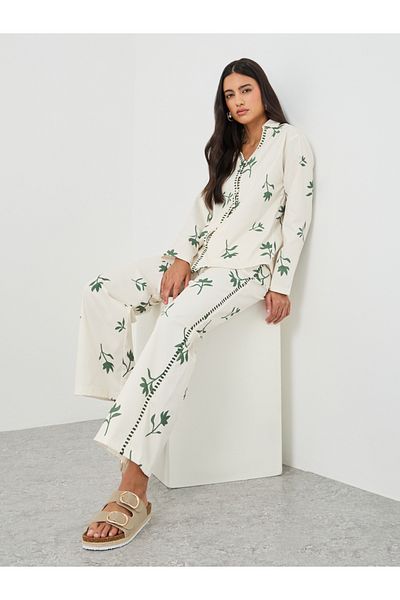Styli Printed Buttoned Shirt and Pants Co-Ords