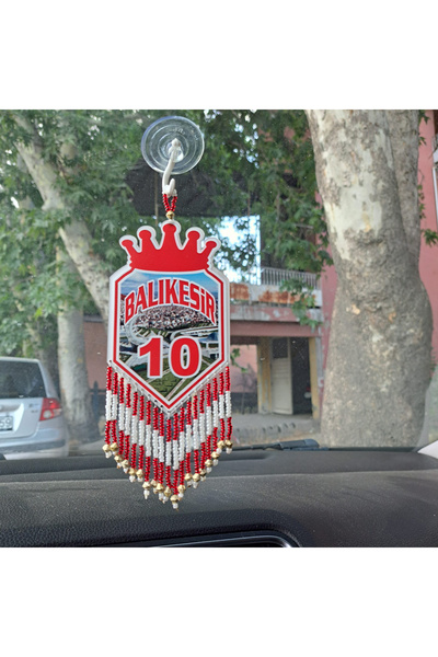 pozantiaksesuardunyasi زينة مرآة السيارة مصنوعة يدويًا من البليكسي مالكيسير 10. متوفر بصريًا على الوجه الأمامي والخلفي.